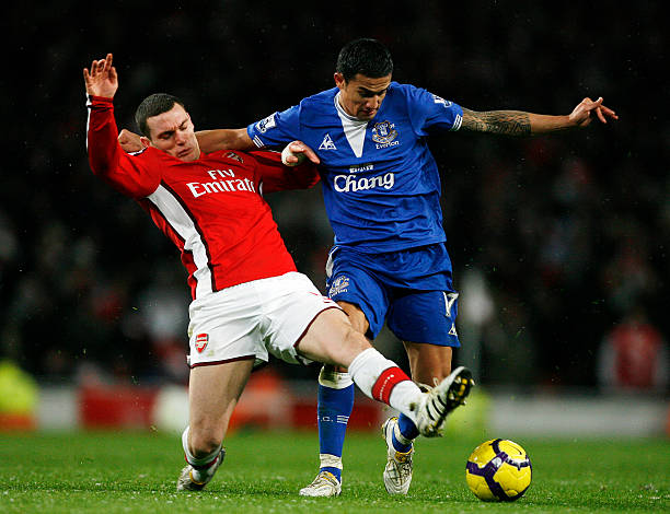 展现出强大 展现出强大